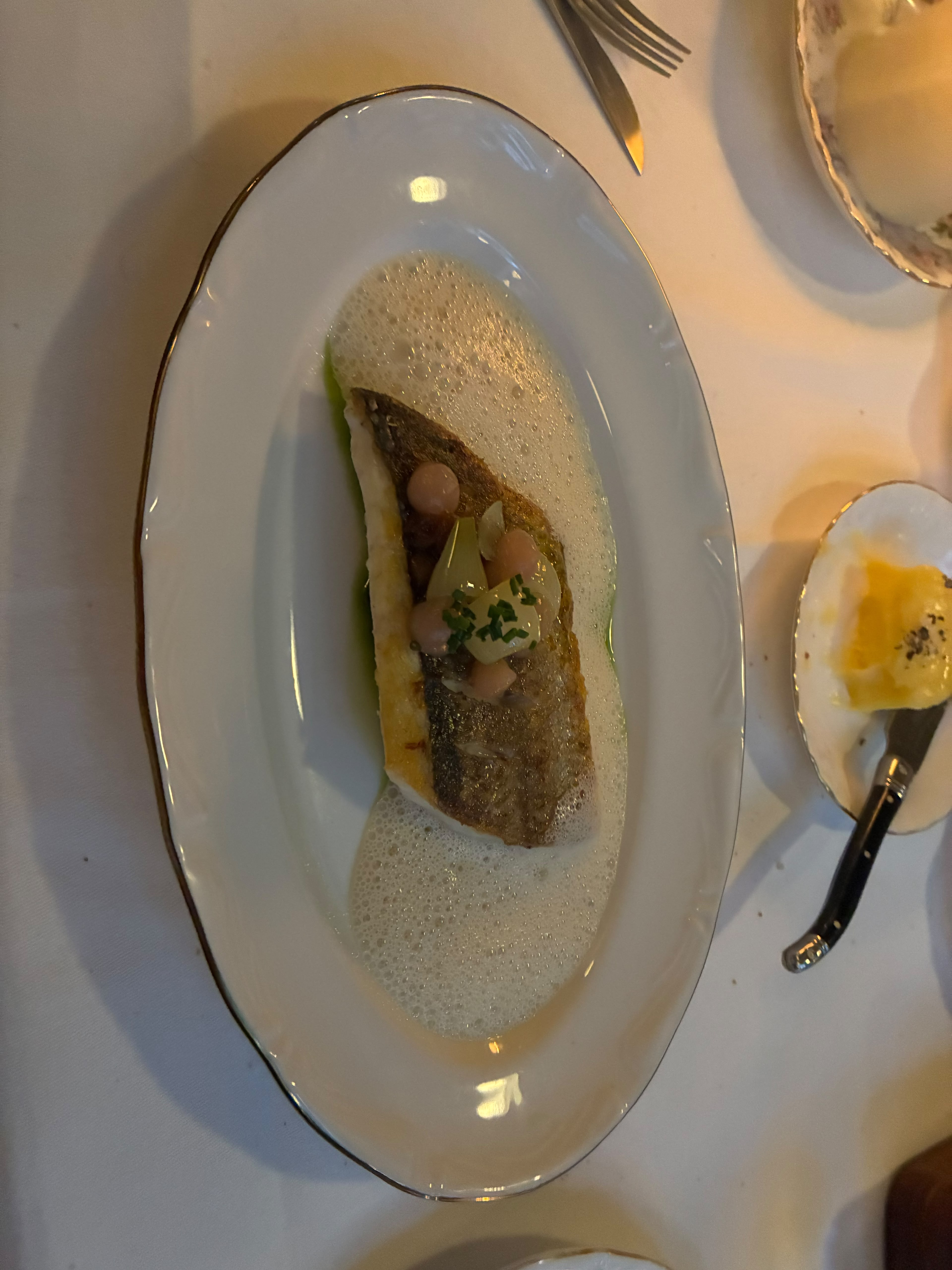 Sea bass with white wine foam at De Juwelier, Amsterdam